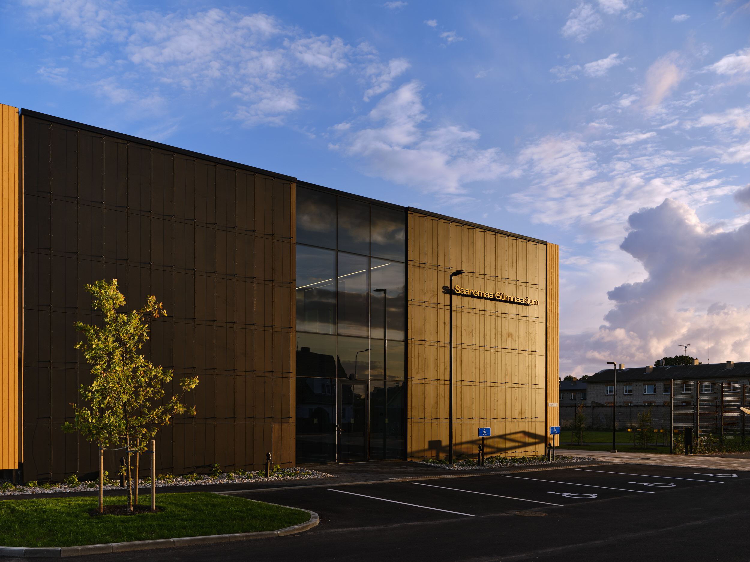 Saaremaa riigigümnaasium foto 2